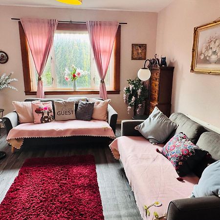Park Road Holiday Home Рисайт Екстериор снимка